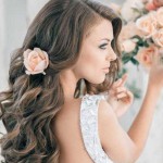 Помогаем выбрать свадебную прическу длинноволосым невестам